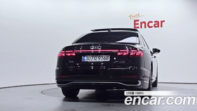Audi A8 (D5) 55 TFSI Quattro Premium LWB 2023 — фото 4