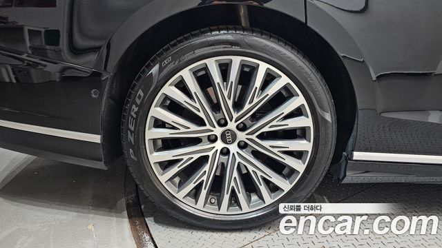 Audi A8 (D5) 55 TFSI Quattro Premium LWB 2023 — фото 5