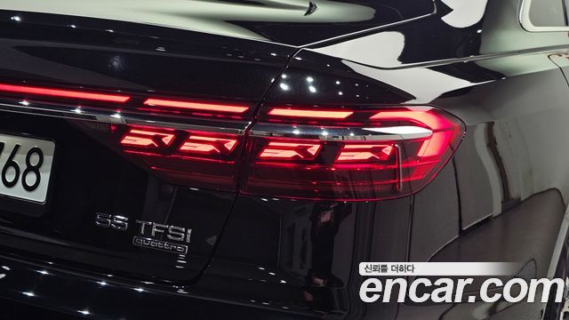Audi A8 (D5) 55 TFSI Quattro Premium LWB 2023 — фото 23