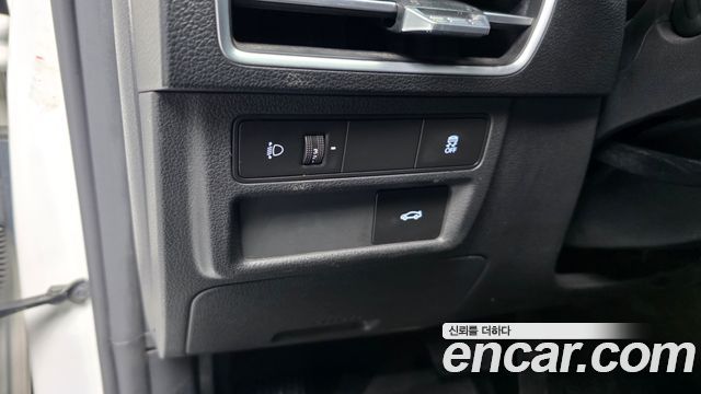 Hyundai Sonata The Edge (DN8) 2.0 LPG(Rent) Business 1 2024 — фото 18