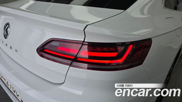 Volkswagen Arteon 2.0 TDI Prestige 2019 — фото 23
