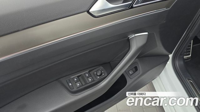 Volkswagen Arteon 2.0 TDI Prestige 2019 — фото 28