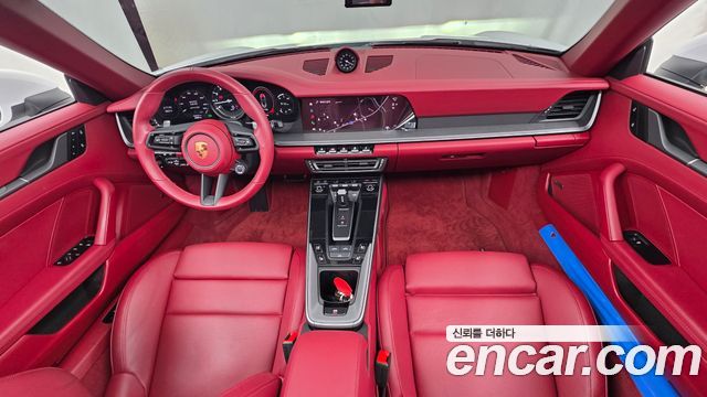 Porsche 911 (992) Carrera Cabriolet 2024 — фото 7