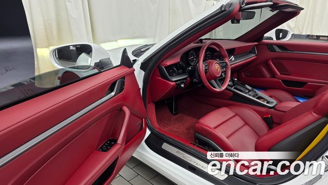 Porsche 911 (992) Carrera Cabriolet 2024 — фото 10