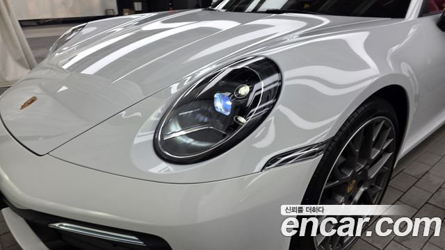 Porsche 911 (992) Carrera Cabriolet 2024 — фото 22