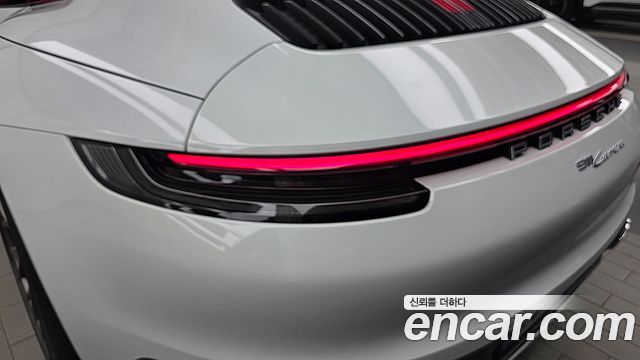 Porsche 911 (992) Carrera Cabriolet 2024 — фото 23