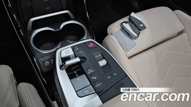 BMW X1 (U11) xDrive 20i xLine 2025 — фото 9