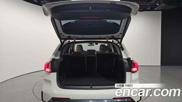 BMW X1 (U11) xDrive 20i xLine 2025 — фото 35