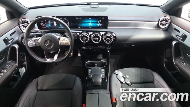 Mercedes-Benz CLA-Class (C118) CLA250 4MATIC 2021 — фото 7