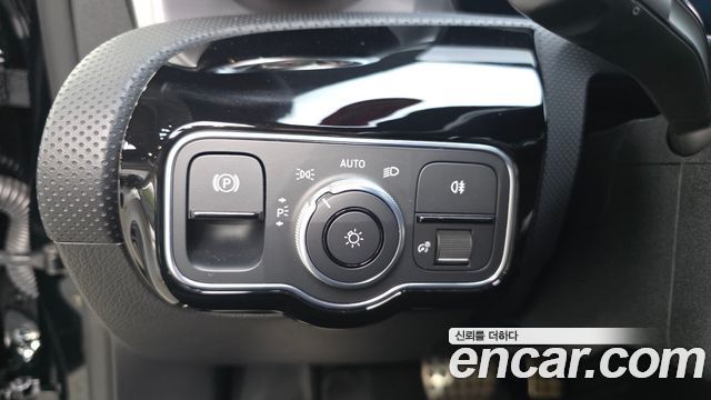 Mercedes-Benz CLA-Class (C118) CLA250 4MATIC 2021 — фото 17