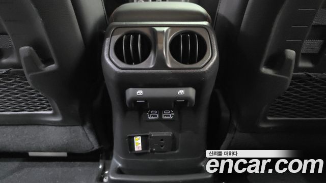 Jeep Wrangler (JL) 2.0 Rubicon Recon 4Door Recon Edition 2020 — фото 18