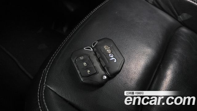Jeep Wrangler (JL) 2.0 Sahara 4Door 2018 — фото 18