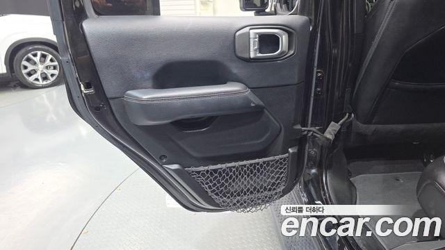 Jeep Wrangler (JL) 2.0 Sahara 4Door 2018 — фото 25