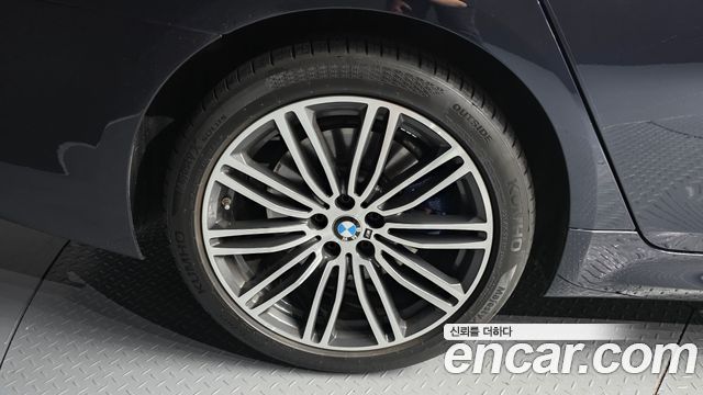 BMW 5 Series (G30) 530d M Sport Package 2017 — фото 5