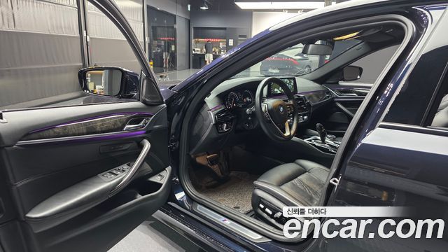 BMW 5 Series (G30) 530d M Sport Package 2017 — фото 10