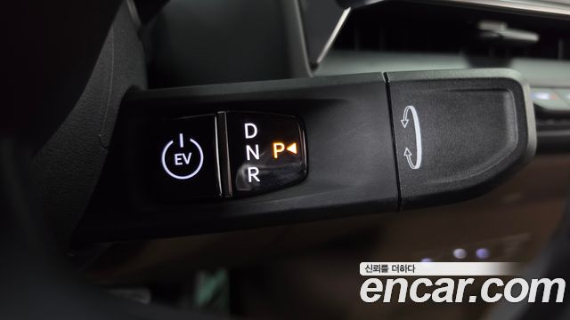Kia EV9 Long Range 4WD GT Line 2024 — фото 9