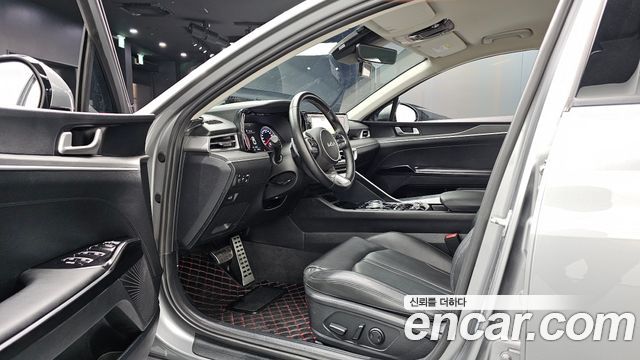 Kia K5 (III) 2.0 Prestige 2023 — фото 10