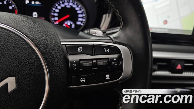 Kia K5 (III) 2.0 Prestige 2023 — фото 30