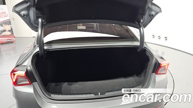 Kia K5 (III) 2.0 Prestige 2023 — фото 35