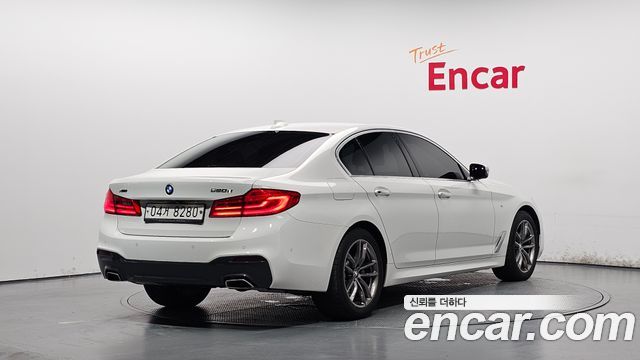BMW 5 Series (G30) 520d xDrive M Sport Package Plus 2018 — фото 2