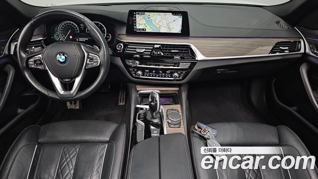 BMW 5 Series (G30) 520d xDrive M Sport Package Plus 2018 — фото 7