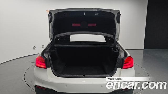 BMW 5 Series (G30) 520d xDrive M Sport Package Plus 2018 — фото 27