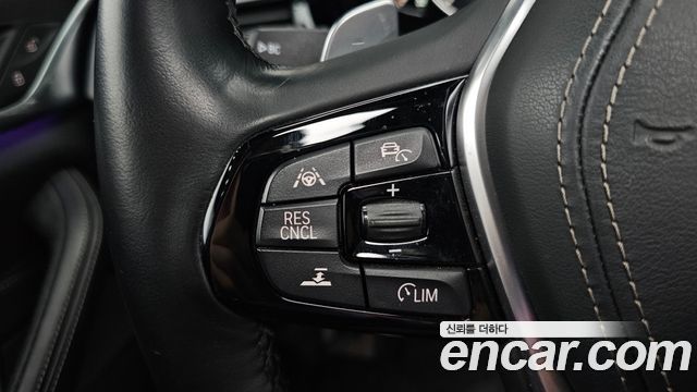 BMW 5 Series (G30) 520d xDrive M Sport Package Plus 2018 — фото 31
