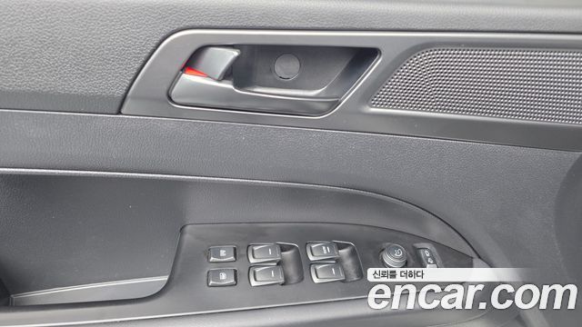 KG Mobility (SsangYong) Rexton Sports Khan Diesel 2.2 4WD Prestige 2021 — фото 28