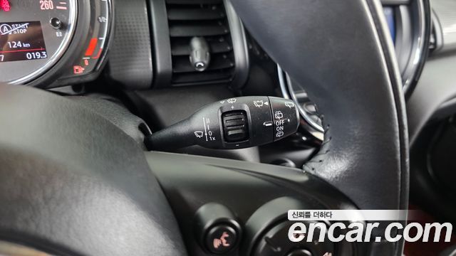 MINI Cooper 5Door Standard 3rd 2019 — фото 27