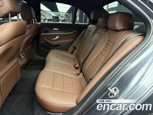 Mercedes-Benz E-Class (W213) E250 Avantgarde 2023 — фото 15