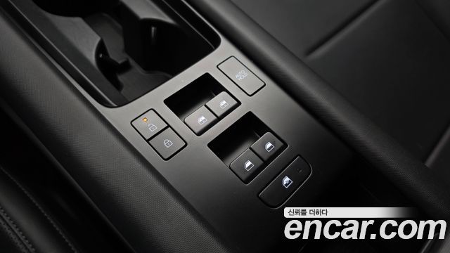 Hyundai Ioniq 6 Long Range Exclusive + 2023 — фото 20