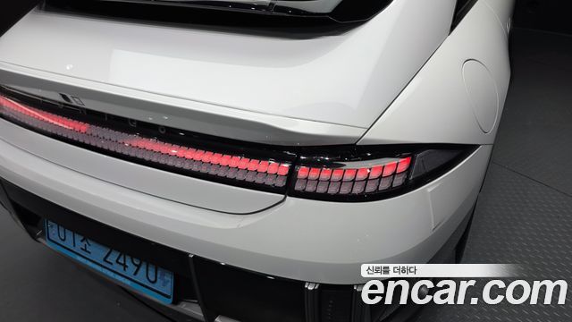 Hyundai Ioniq 6 Long Range Exclusive + 2023 — фото 23