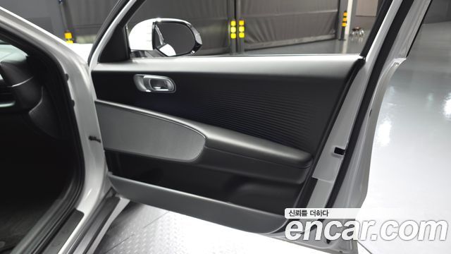 Hyundai Ioniq 6 Long Range Exclusive + 2023 — фото 24