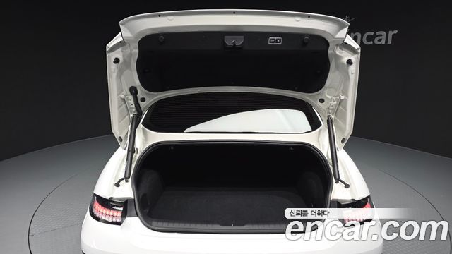 Hyundai Ioniq 6 Long Range Exclusive + 2023 — фото 30