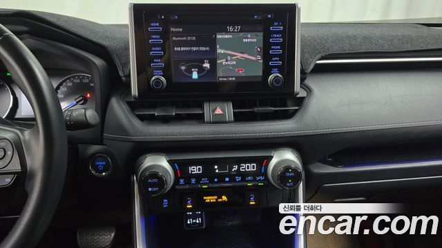 Toyota RAV4 (V) 2.5 2WD Hybrid 2019 — фото 13