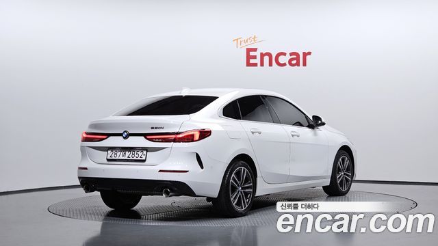 BMW 2 Series Gran Coupe (F44) 220i Sport 2023 — фото 2