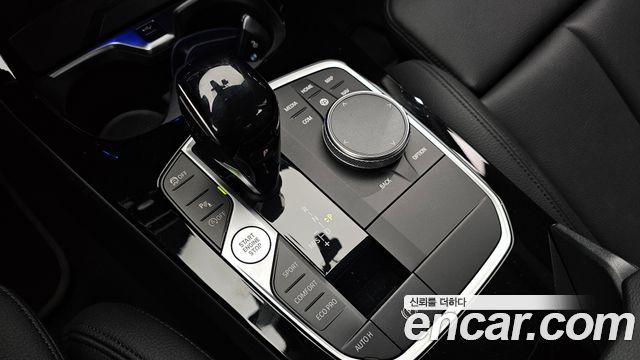 BMW 2 Series Gran Coupe (F44) 220i Sport 2023 — фото 9