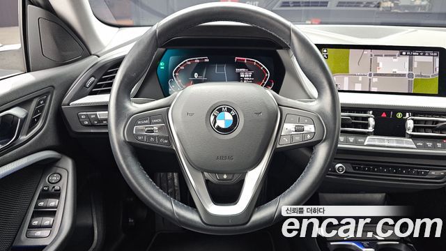 BMW 2 Series Gran Coupe (F44) 220i Sport 2023 — фото 12
