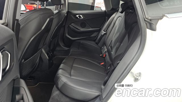 BMW 2 Series Gran Coupe (F44) 220i Sport 2023 — фото 30