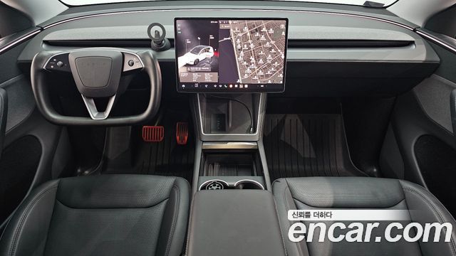Tesla Model Y RWD 2025 — фото 10