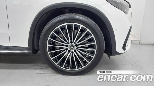 Mercedes-Benz GLC-Class (X254) GLC300 4MATIC AMG Line 2025 — фото 5