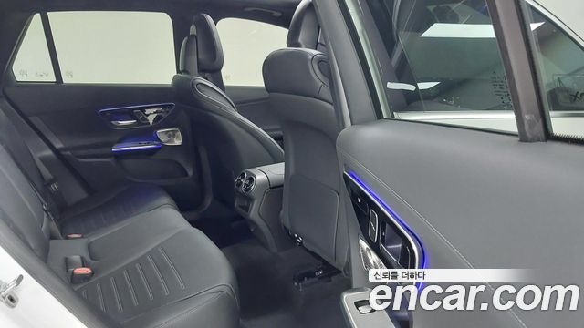 Mercedes-Benz GLC-Class (X254) GLC300 4MATIC AMG Line 2025 — фото 10