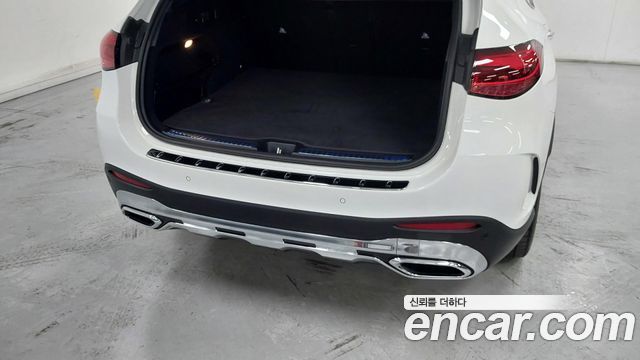 Mercedes-Benz GLC-Class (X254) GLC300 4MATIC AMG Line 2025 — фото 15