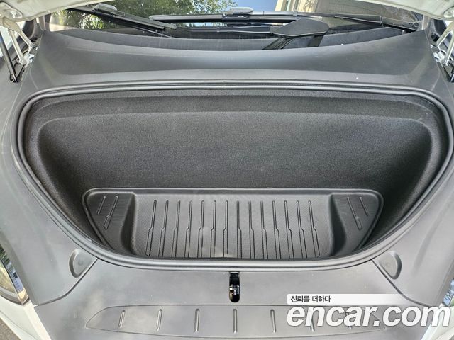Tesla Model X AWD 2023 — фото 18