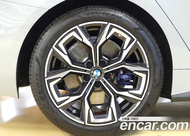 BMW 4 Series (G22) 420i M Sports GranCoupe 2024 — фото 5