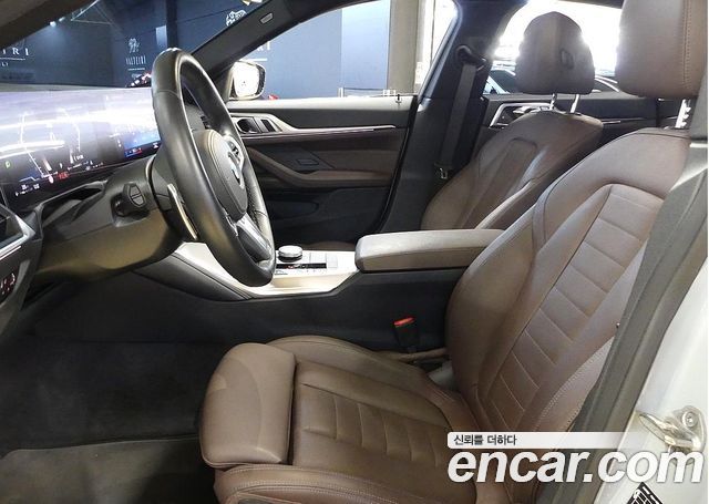 BMW 4 Series (G22) 420i M Sports GranCoupe 2024 — фото 10