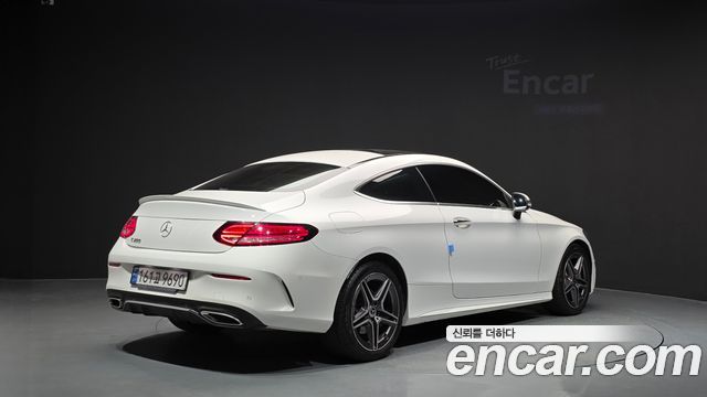 Mercedes-Benz C-Class (W205) C200 Coupe 2022 — фото 2