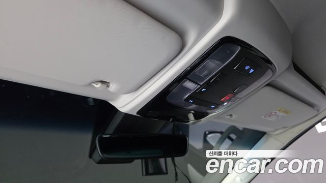 Hyundai Staria Cargo 5-Seater Modern 2022 — фото 19