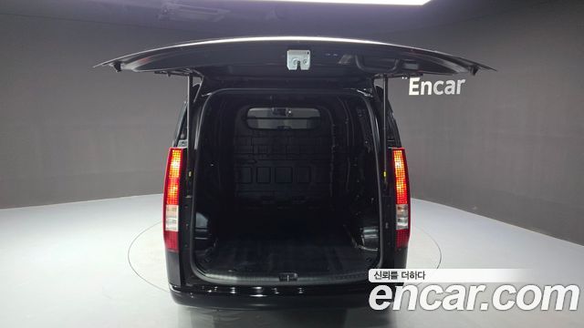 Hyundai Staria Cargo 5-Seater Modern 2022 — фото 20