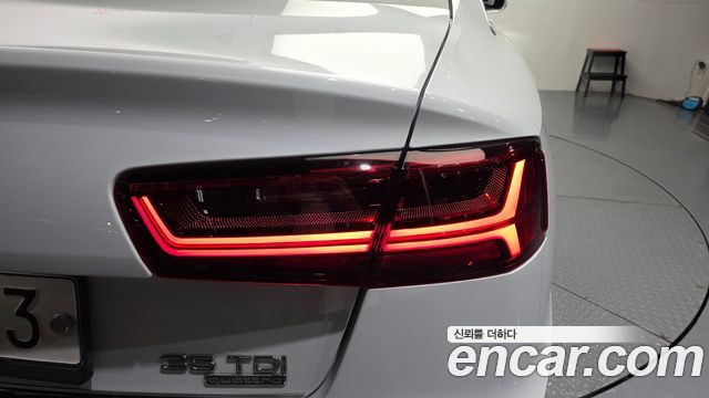 Audi A6 35 TDI Premium C7 2018 — фото 23